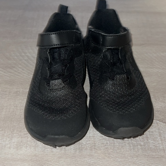 Nike Revolution 6 NN Kids Sneakers - Black - Size 9c - Picture 2 of 6
